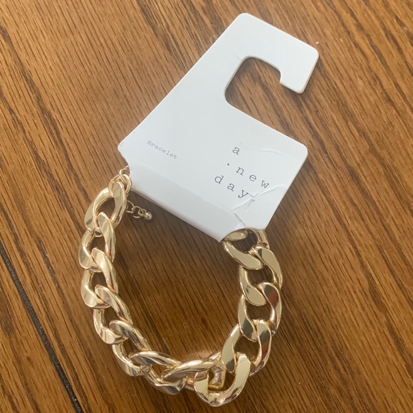a new day Jewelry - Gold Bracelet